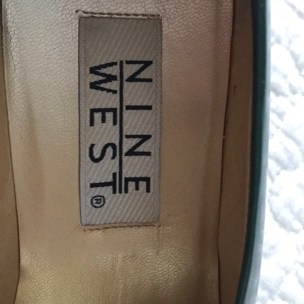 Shoes - Picture 2 of 5